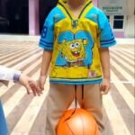 Jalan Ala Pinguin Menjepit Bola! Serunya Latih Keseimbangan di Ashiddiqiyyah 🐧🏀